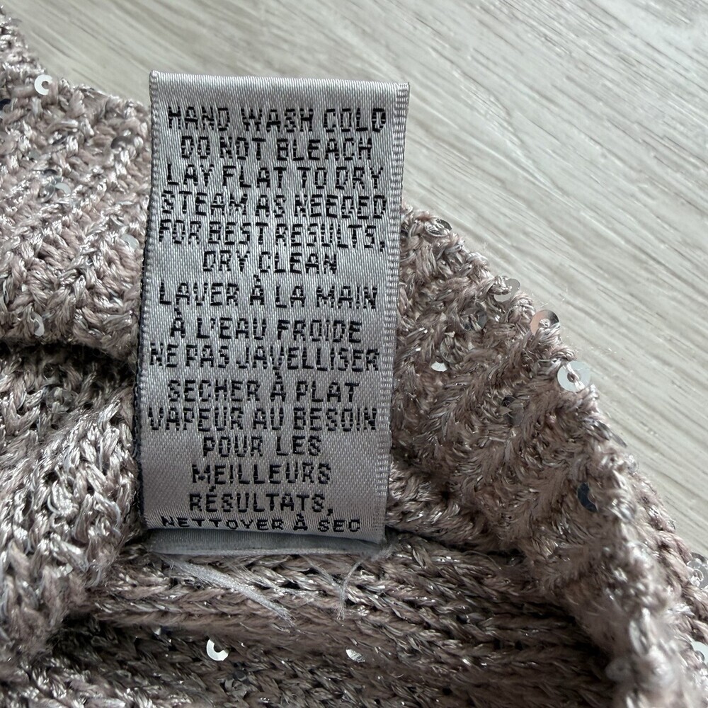 WD NY Sequin Knit V-Neck Sweater Taupe Silver Sparkle Short Sleeve Size Small - Picture 8 of 11
